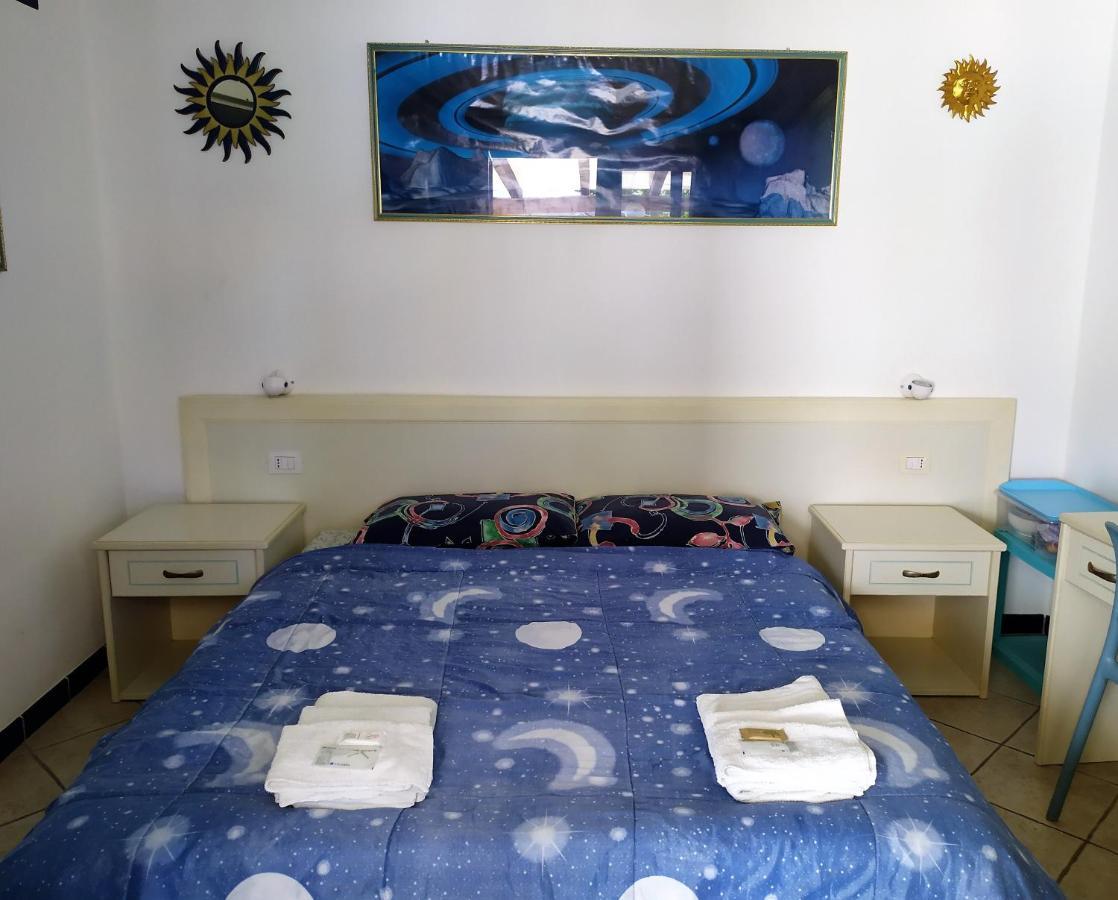 קרבוניה B&B Luna Blu מראה חיצוני תמונה