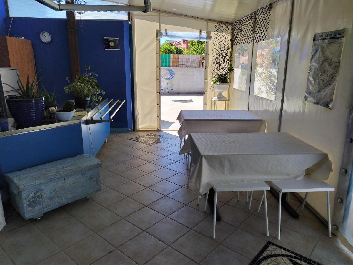 קרבוניה B&B Luna Blu מראה חיצוני תמונה